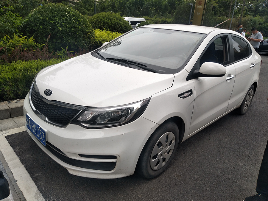 自駕游轎車租賃